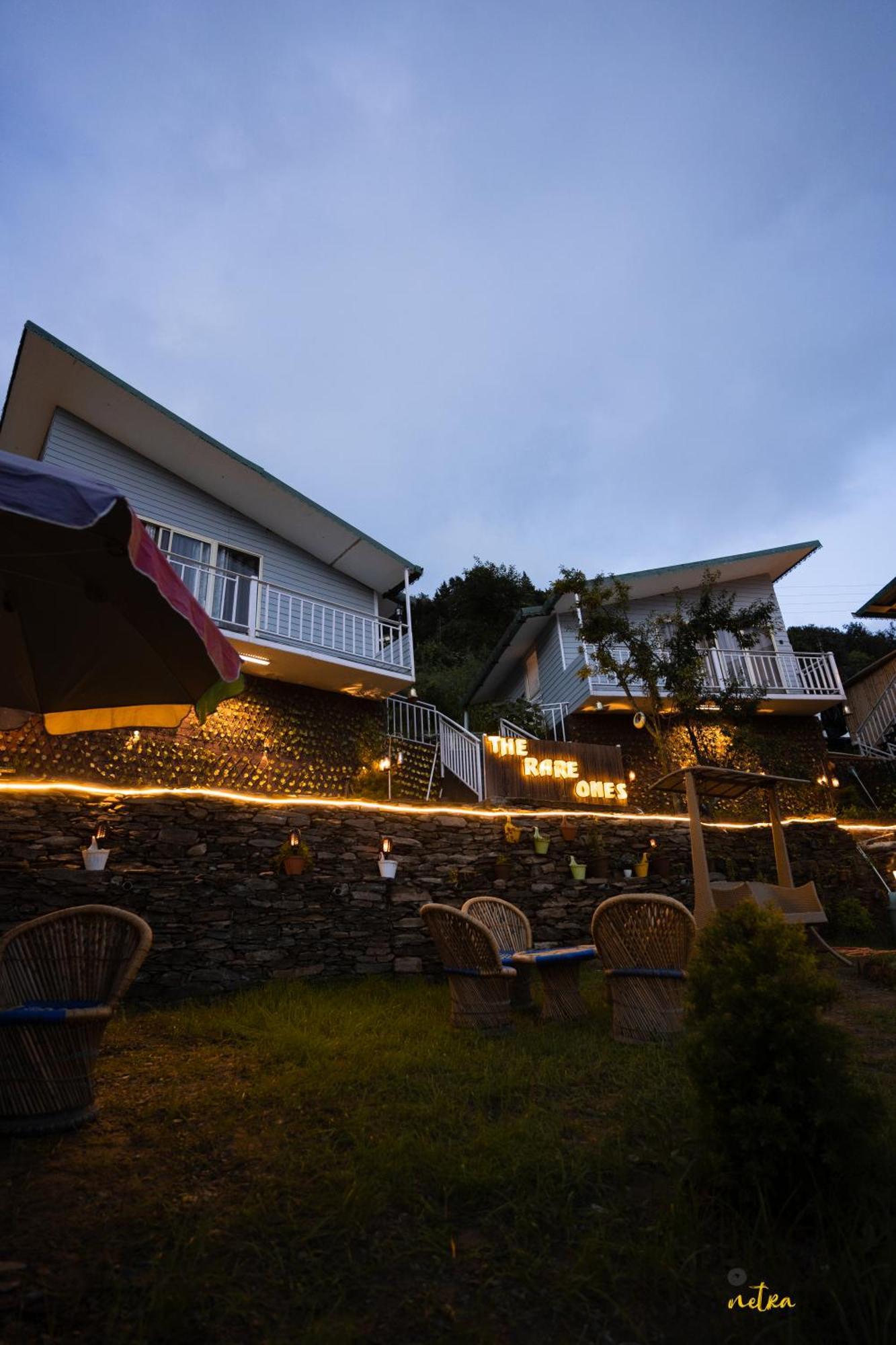 The Rare One'S Mukteshwar - Resort & Cafe Exterior foto